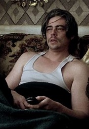 Benicio Del Toro - 21 Grams (2003)