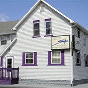 Shari at the Willard Hillton, Auburn