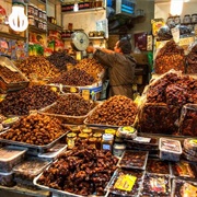 Al Mubarakiya Cafe & Market