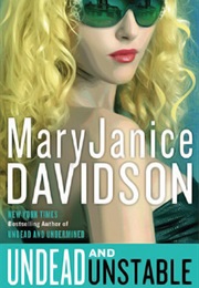 Undead and Unstable (Mary Janice Davidson)