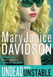 Undead and Unstable (Mary Janice Davidson)