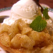 Cinnamon Apples With Whipped Cream