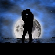 Make Love Underneath the Fullmoon on a Blanket After a Picnic in a Beautiful Place