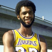 Kareem Abdul-Jabbar 1975/76
