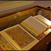 Trinity College Library (Dublin, Ireland)