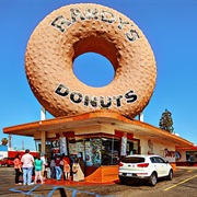 Randy's Donuts