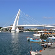 Tamsui Lover's Bridge