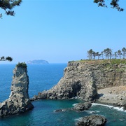 Oedolgae Cliff, Jeju