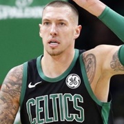 Daniel Theis