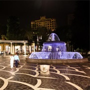 Fountains Square, Baku