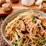 Bean Sprouts Chicken