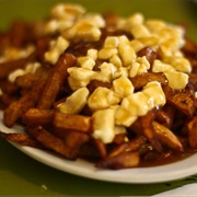 Poutine (Canada)