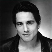 Robert Beltran