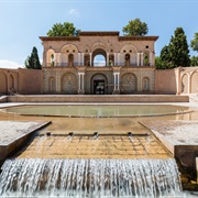 Shazdeh Garden