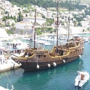 Ride on a Pirate Ship