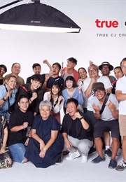 Let's Fight Ghost (2020)