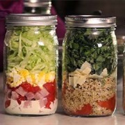 Jar Salads - They Don't Get Soggy!