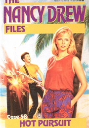 Hot Pursuit (Carolyn Keene)