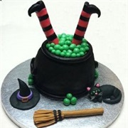 Witch&#39;s Cauldron Cake