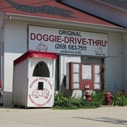 Doggie Drive Through, Niles