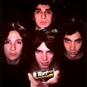 Una Pila De Vida – Turf (1997)