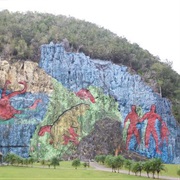 Mural De La Prehistoria, Cuba