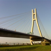 New Taipei Bridge