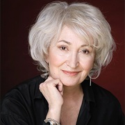Jennifer Rhodes