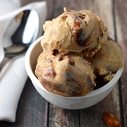 Kahlua Chocolate Almond Ice Cream