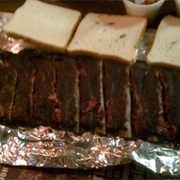 Guy and Mae's Tavern