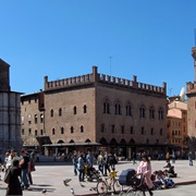 Palazzo Dei Notai, Bologna