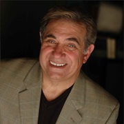 Dan Lauria