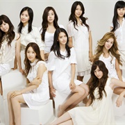 Into the New World (SNSD)