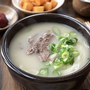 Seolleongtang  설렁탕