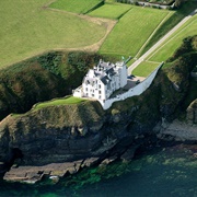 Dunbeath Castle