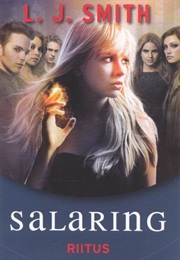 Salaring: Riituss (L.J. Smith)