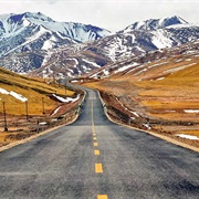 Shanghai to Lhasa Roadtrip