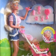 Strollin Fun Barbie &amp; Kelly