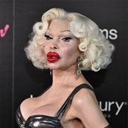 Amanda Lepore