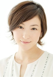 Ryoko Hirosue (1980)