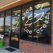 Area 51 Ice Cream, Hernando