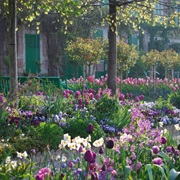 Tour Claude Monet's Gardens at Giverny, France With Mom - Mother's Day