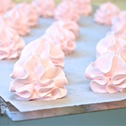 Pikekyss ("Girl's Kiss" Merengue)