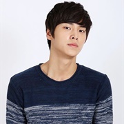 Lee Tae Hwan