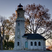 Fort Niagara Light