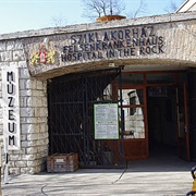 Hospital in the Rock - Sziklakórház Atombunker