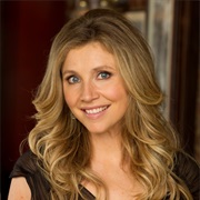 Sarah Chalke