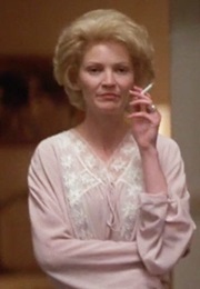 Joan Allen - Nixon (1995)