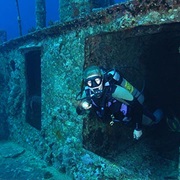 Explore a Ship Wreck