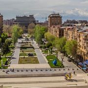 Tamanyan Street, Yerevan